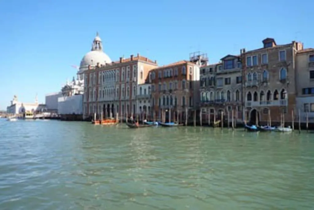 San Marco Charming Apartment With Canal View Venice Italy
