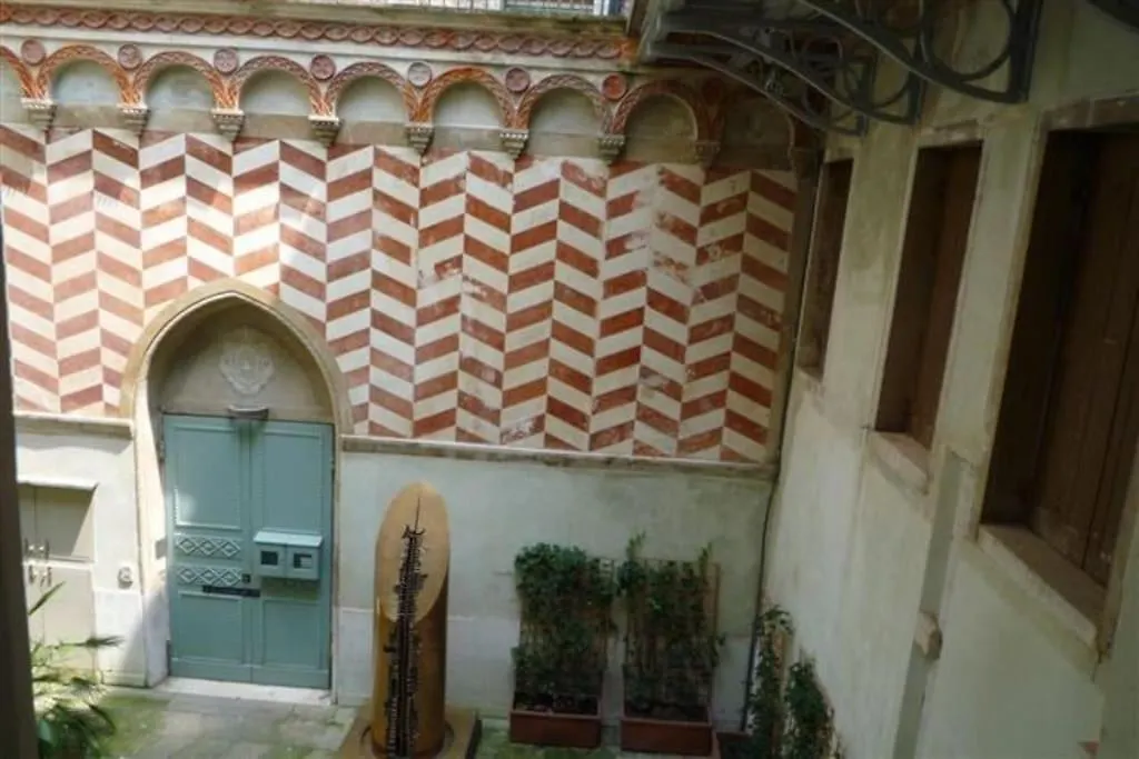 San Marco Charming Apartment With Canal View Venice