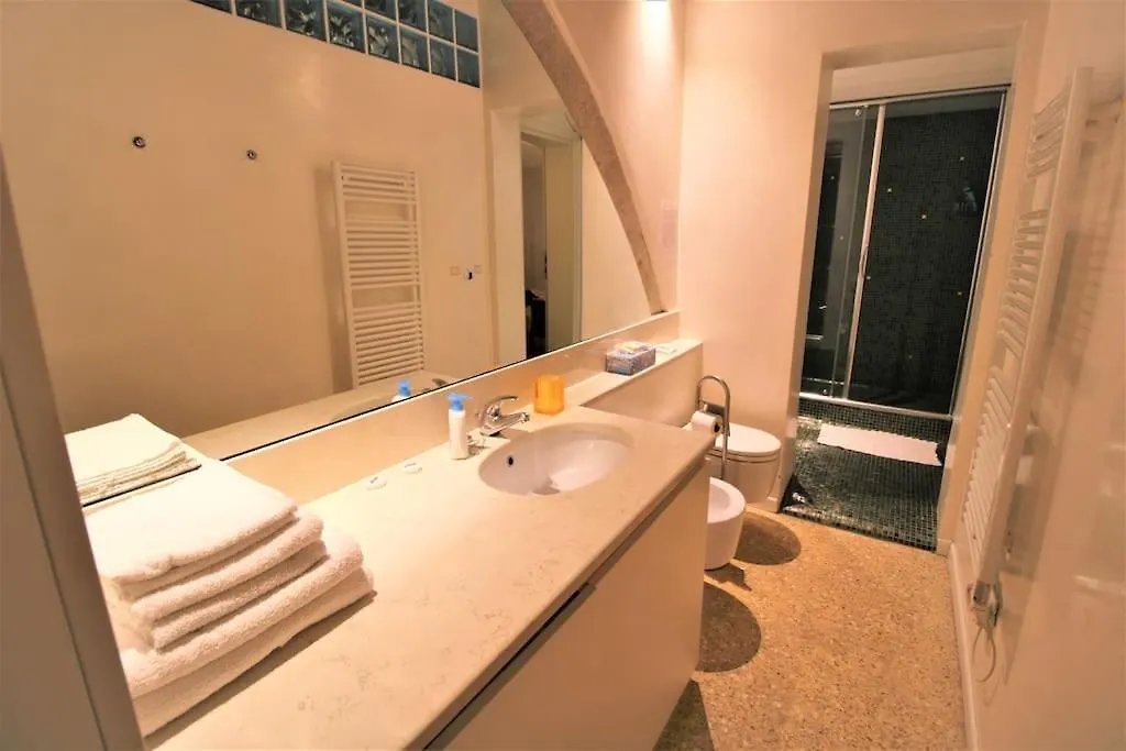 San Marco Charming Apartment With Canal View Venice Italy